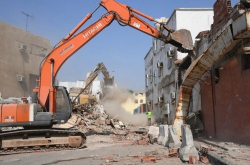 إضافة أكبر إثنين أحياء في مدينة جدة ضمن مشروع الإزالة لعام 2025..والأمانة العامة تحدد موعد الهدد وتسلم إشعارات الإخلاء لأكثر من 350 منزل