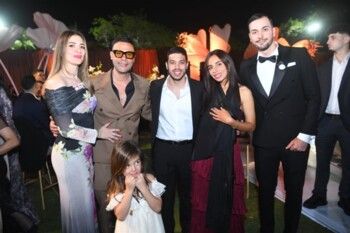 شاهد .. محمد إمام بأول ظهور إعلامي مع ابنتيه خلال حفل زفاف ابنة عصام إمام