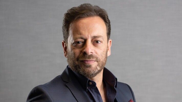 شاهد .. بديع أبو شقرا : هذا المسلسل الرقم 1 في رمضان .. وريتا حايك وحشة تمثيل في Venus