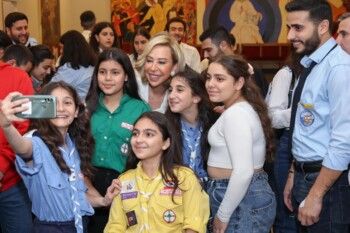 شاهد .. اللبنانية الأولى بتواضعها بين أبناء منطقتها "الشياح" .. من تحت الرماد نستطيع أن نخلق الحياة