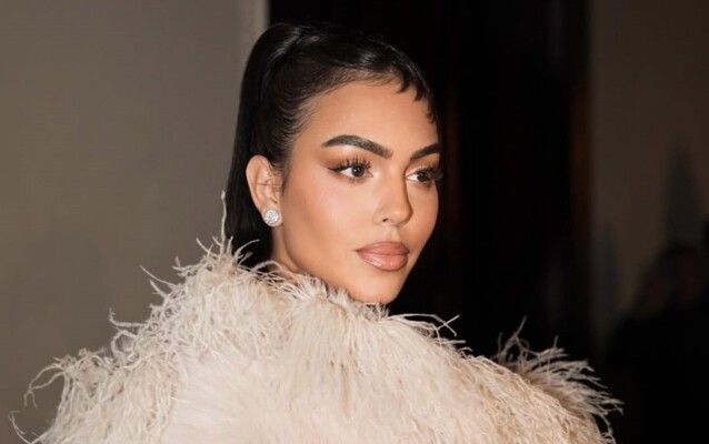 شاهد .. جورجينا رودريغيز تستعرض لياقتها أثناء رقصها الباليه