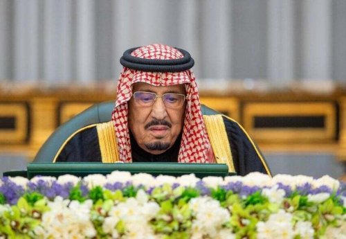 مجلس الوزراء السعودي يوافق على منح الاقامة المميزة لجميع الوافد الذين يتوفر فيهم هذا الشرط الوحيد