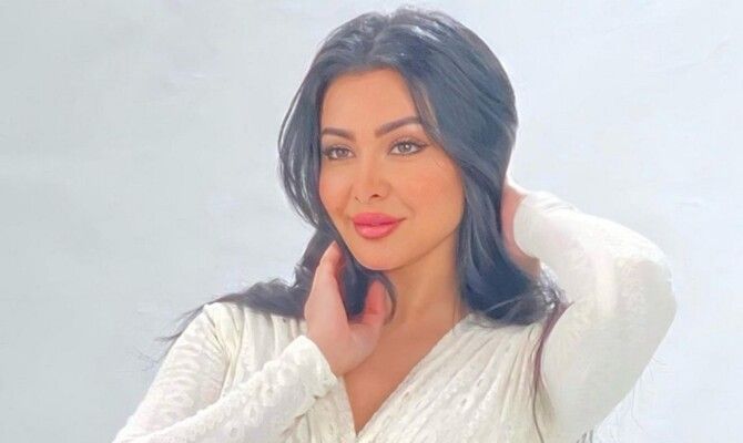 شاهد .. ميرهان حسين تستعرض لياقة جسمها بممارسة التمارين في الجيم