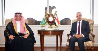 وزير الخارجية والهجرة يستقبل أمين مجلس التنسيق الأعلى المصري السعودي