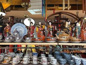 شاهد .. هدى المفتي تتألق بفستان ذات تصميم صيني مميز