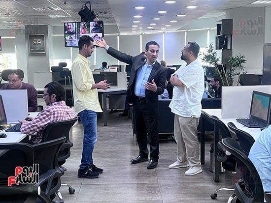 وفد صحيفة يوتايمز السعودية يزور اليوم السابع ويشيد بتجربته الرائدة