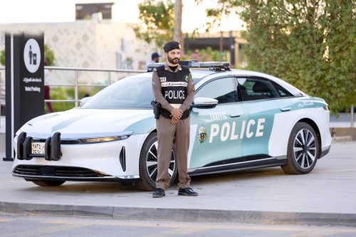 10 أماكن في مكة المكرمة وجدة ممنوع إيقاف المركبات فيها من اليوم وعقوبة صارمة للمخالفين