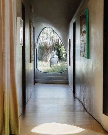 شاهد .. بين الغرابة والفخامة.. إليكم منزل روبرت داوني جونيور الرائع