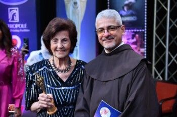 شاهد .. تكريم عازفة البيانو الدكتور مارسيل متى على مسيرة من العطاء الموسيقي