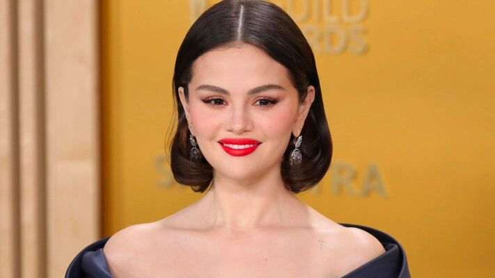 شاهد .. بعد خيانة بيني بلانكو لها..سيلينا غوميز بتصرّف مثير للجدل