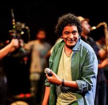 محمد منير وقع عقد فني مع مجموعة روتانا للموسيقى لإنتاج ألبوماته الجاية