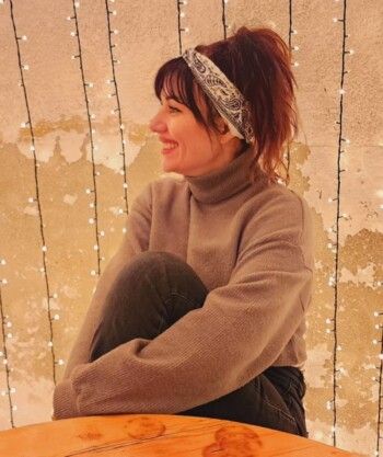 شاهد .. سلمى شلبي تتحدث عن علاقتها بـ رندة كعدي ومارينال سركيس ووسام حنا وفارس ياغي في كواليس "القدر"