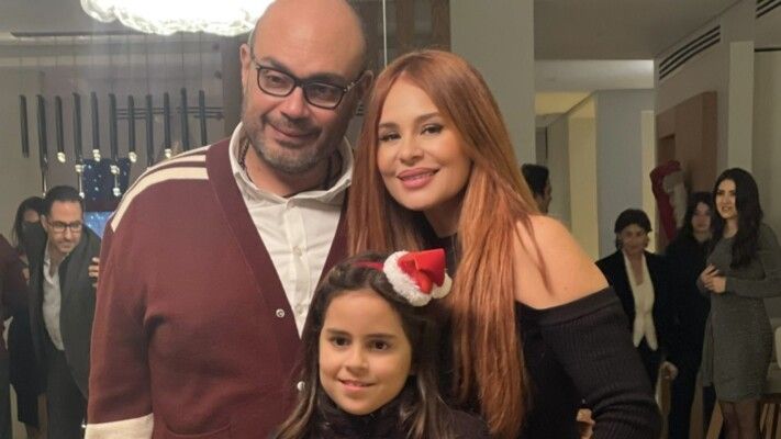 شاهد .. كارول سماحة تتقبل التعازي بوفاة زوجها وليد مصطفى في لبنان بهذا الموعد