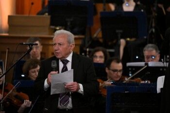 شاهد .. ليلة ساحرة للأوركسترا الفلهارمونية الوطنية اللبنانية بقيادة المايسترو ماتيسيك والثنائي ملاعب