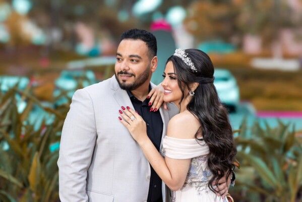 شاهد .. إيمان عبد الغني تعلن خطوبتها .. وهذه هوية العريس