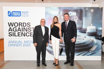 شاهد .. جامعة سيدة اللويزة تكرم أهل الصحافة والإعلام