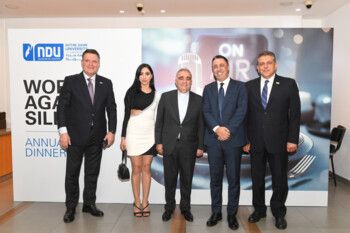 شاهد .. جامعة سيدة اللويزة تكرم أهل الصحافة والإعلام