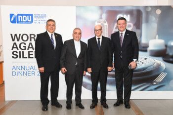 شاهد .. جامعة سيدة اللويزة تكرم أهل الصحافة والإعلام