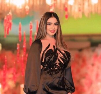 شاهد .. فنانة مصرية شهيرة: "والدتي تزوجت خطيبي"