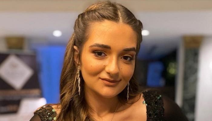 شاهد .. ملك أحمد زاهر تستمتع بوقتها مع عائلتها