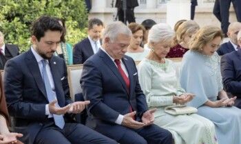 شاهد .. الأميرة الأردنية عائشة بنت فيصل تحتفل بزفافها في أجواء عائلية ملكية