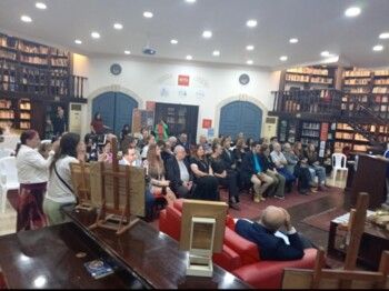 شاهد .. جوزف عساف يوقّع روايته "قمح وثلج ونار" في أمسية ثقافية مميزة