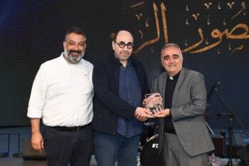 شاهد .. جامعة سيدة اللويزة تقيم العيد الـ 38 لتأسيسها بحضور أسامة الرحباني وجيسيكا عازار