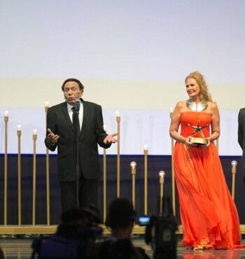 شاهد .. في عيد ميلاد عادل إمام.. يسرا تسترجع ذكرياتها معه