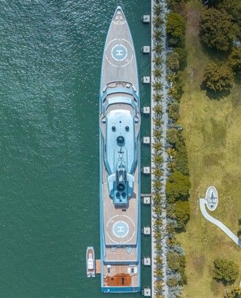 شاهد .. قلعة عائمة.. إليكم يخت مؤسس شركة جوجل الفخم