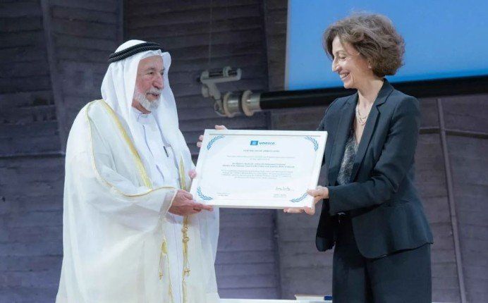 اليونسكو تكرم حاكم الشارقة لإدراج المعجم التاريخي للعربية في مكتبتها