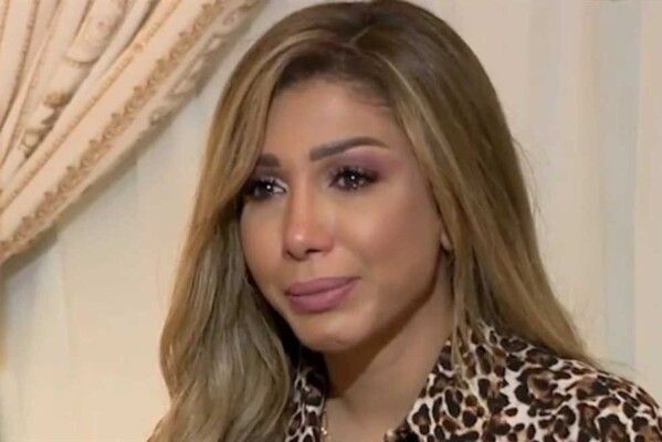 شاهد .. أروى تفجع بوفاة والدتها بعد صراع مع المرض