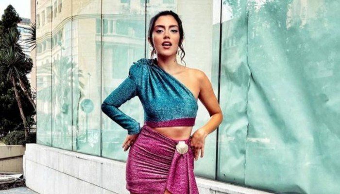 الفنانة اللبنانية ستيفاني عطالله تودّع العزوبية.. حفل زفاف فني بلمسة رومانسية في بيروت