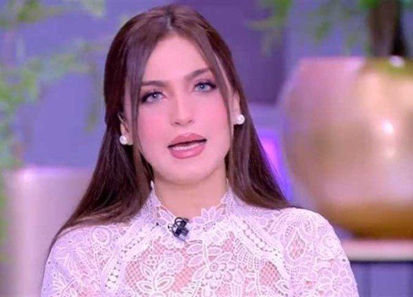 رسالة جريئة من ياسمين عز لطالبات الثانوية.. ما القصة؟