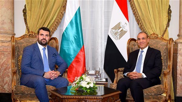 خلال استقبال نظيره البلغاري.. وزير الخارجية والهجرة يشيد بالعلاقات الثنائية بين البلدين