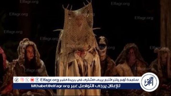 “Yellowjackets” يعود بموسم رابع.. استمرار التشويق والنجاة بعد تحطم الطائرة