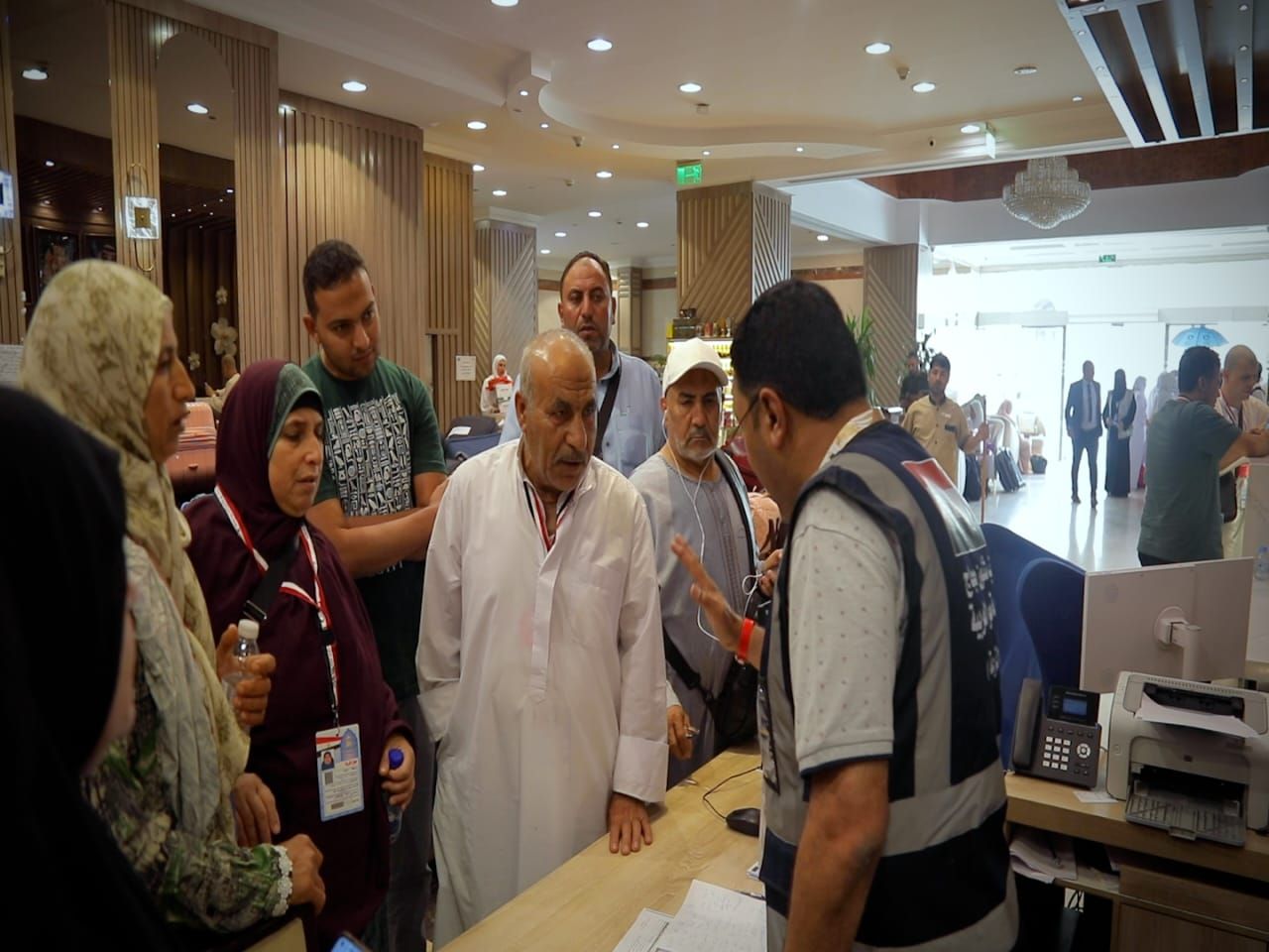 من الروضة إلى البقيع.. بعثة الحج المصرية تسير بالحجاج فى دروب النور