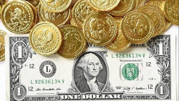 بعد خفض البنك المركزي أسعار الفائدة 1%.. أسعار الذهب والدولار اليوم الجمعة| بث مباشر
