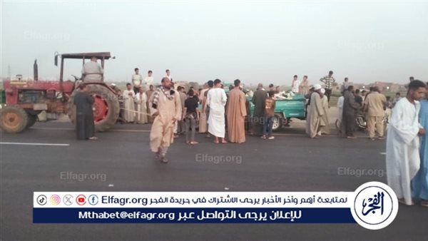 إصابة 19 شخصا إثر انقلاب سيارة ربع نقل تقل عمال بمركز منفلوط بأسيوط