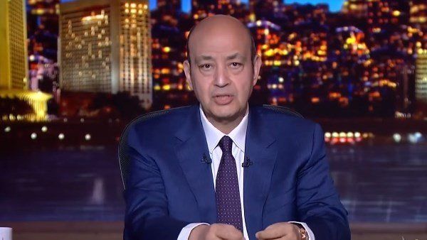 عمرو أديب: وارد جدًا إيقاف النشاط الرياضي وعدم تتويج أي فريق بالدوري