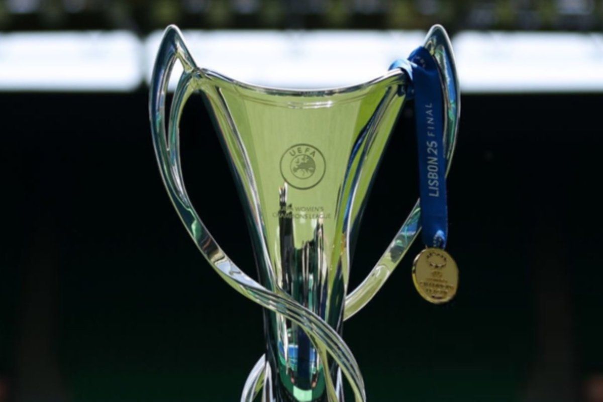 كأس البطولة في قبضة اللصوص.. ثم مفاجأة غير متوقعة!