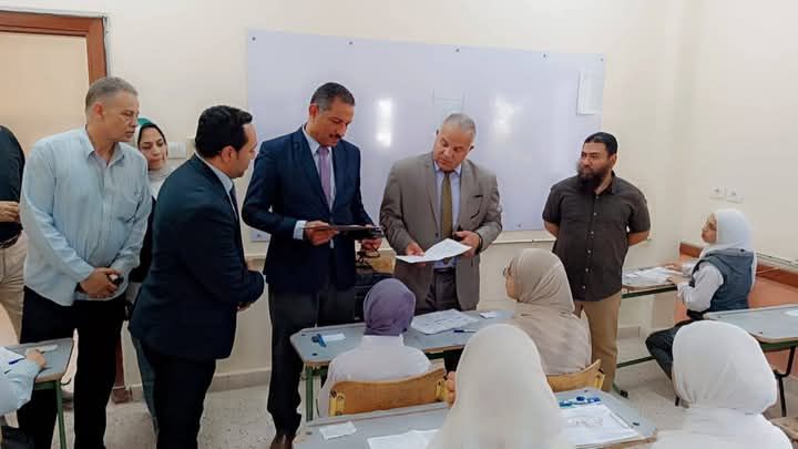جولة تفقدية لمسؤولي التعليم بالفيوم لمتابعة سير امتحانات نهاية العام