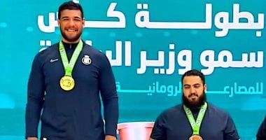 وكيل الرياضة تهنئ البطل عبد اللطيف منيع لفوزه ببطولة المصارعة الرومانية بالسعودية