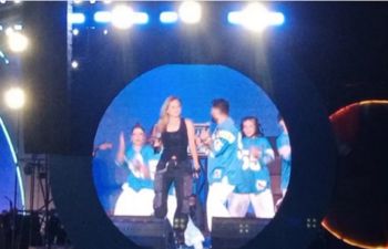 شاهد .. تامر حسني يُشعل حفل "Jukebox" ويجمع نيللي كريم وحميد الشاعري وكزبرة ورضا البحراوي