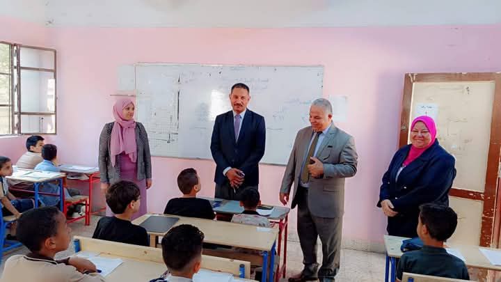 جولة تفقدية لمسؤولي التعليم بالفيوم لمتابعة سير امتحانات نهاية العام