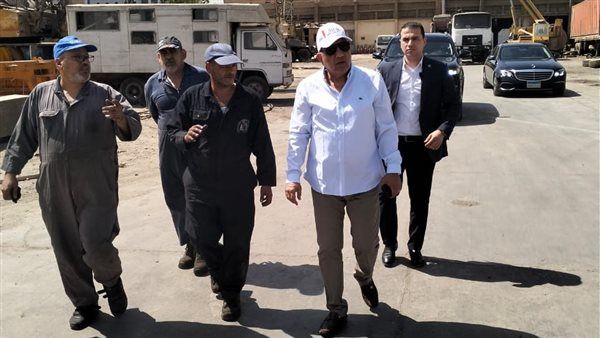 وزير الكهرباء يوجه بترشيد الإنفاق وتعظيم العوائد من الأصول المملوكة للشركة القابضة لكهرباء مصر