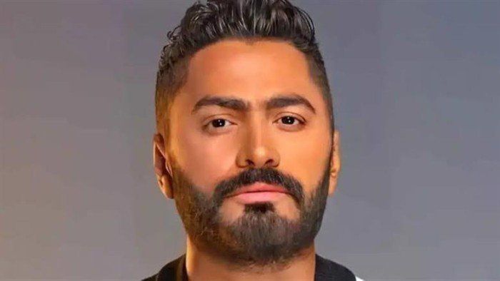 تامر حسني يجدد تعاونه مع الشاعر محمد سليم في أغنيتين جديدتين بعد نجاح "جامدين جامدين"