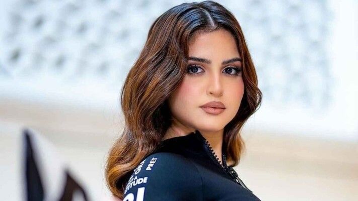 شاهد .. والدة حلا الترك تكشف سبب غيابها عن حفل تخرج إبنتها