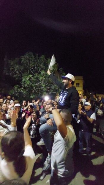 شاهد .. فوز كبير للممثل ميشال حوراني في الانتخابات البلدية في الجنوب