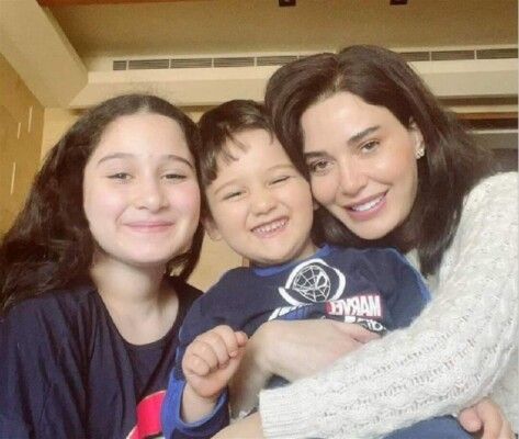 شاهد .. إبن سيرين عبد النور يحصد تفاعل كبير.. هكذا يتعلم اللغة الفرنسية