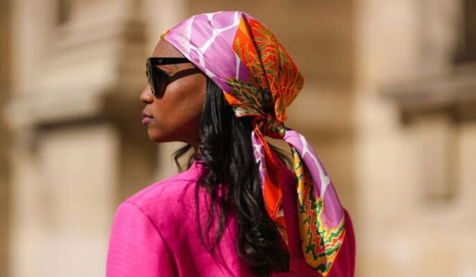 شاهد .. وشاح الشعر.. الأكسسوار الذي لا يغيب عن موضة الصيف